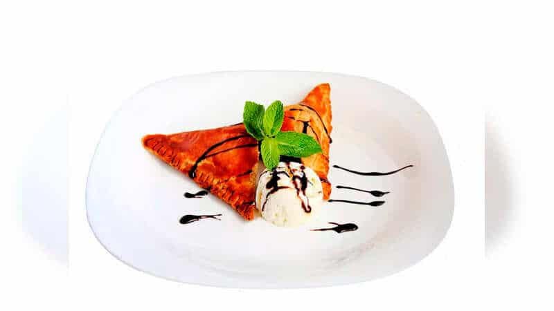 Dry fruit Samosa with Vanilla ice cream